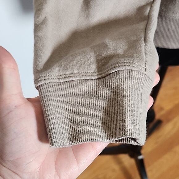 CALVIN KLEIN Logo Tan Crewneck Sweater, Size Medium - Picture 6 of 10